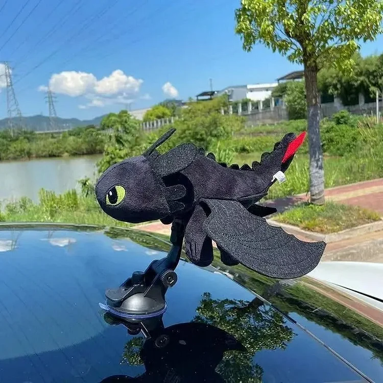 Toothless Dragon  On The Road