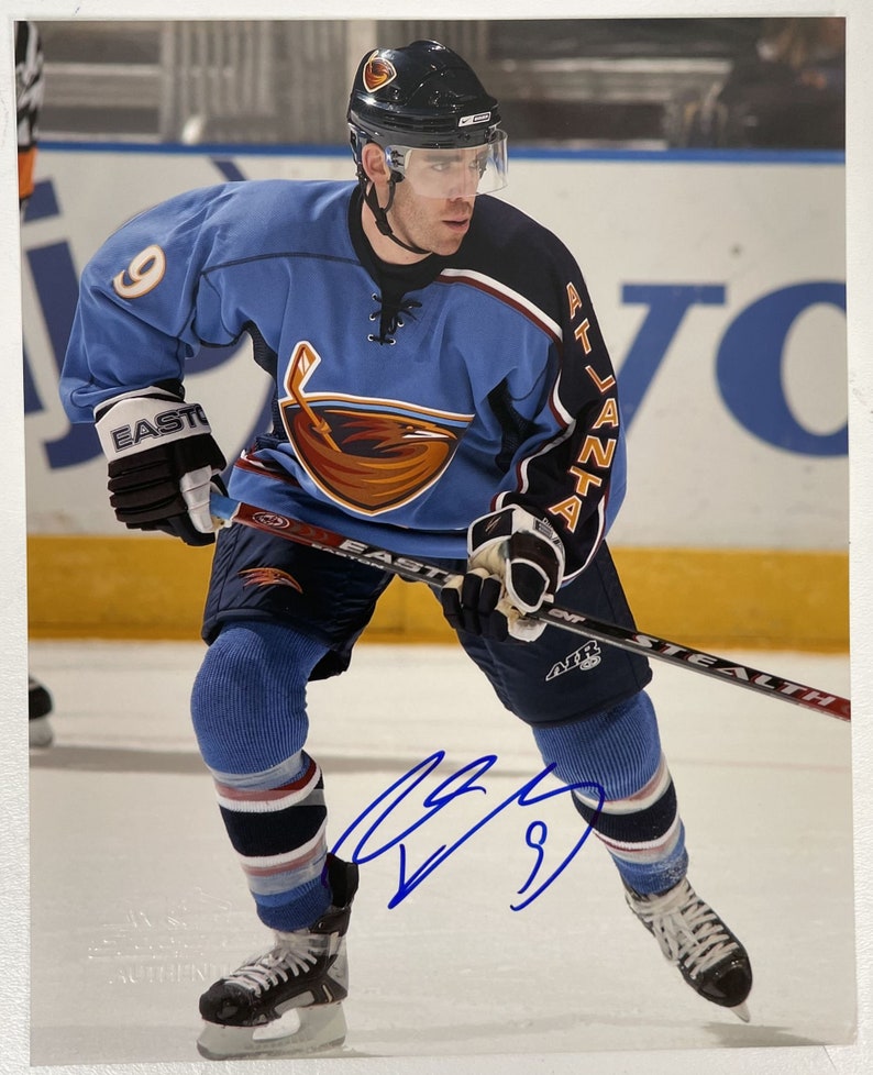 Pascal Dupuis Signed Autographed Glossy 8x10 Photo Poster painting Atlanta Thrashers - COA Matching Holograms