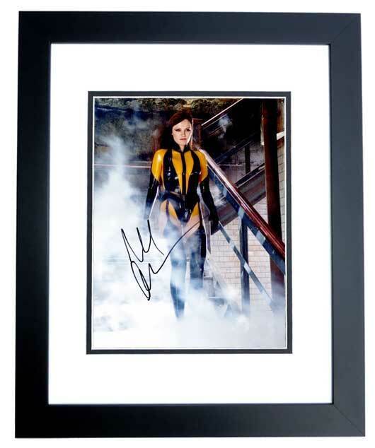 Malin Akerman Signed - Autographed Watchmen - Billions Actress 8x10 Photo Poster painting FRAMED