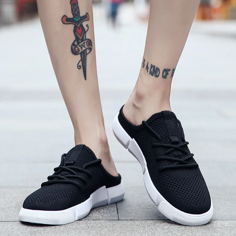 Susugrace Casual Men Half Shoes Hot Sale Home Slippers Outdoor Men Sandals Breathable Light Slip On Male Slippers Youth Fashion