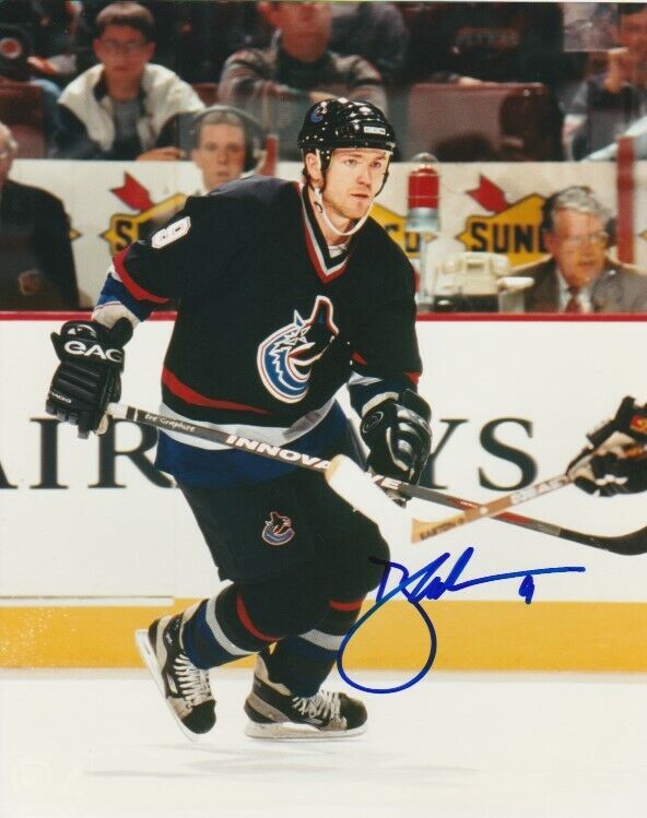 BRAD MAY SIGNED VANCOUVER CANUCKS 8x10 Photo Poster painting #1 Autograph