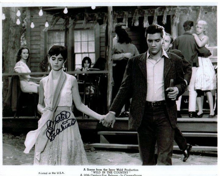 MILLIE PERKINS signed autographed WILD IN THE COUNTRY w/ ELVIS PRESLEY Photo Poster painting