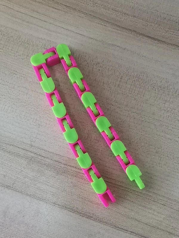 24-section Bicycle Plastic Chain Track Decompression Toy
