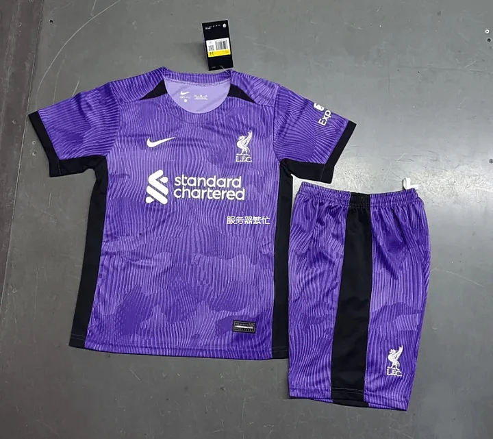 KIDS-23-24-3A-LIV-KID-TH-A06859