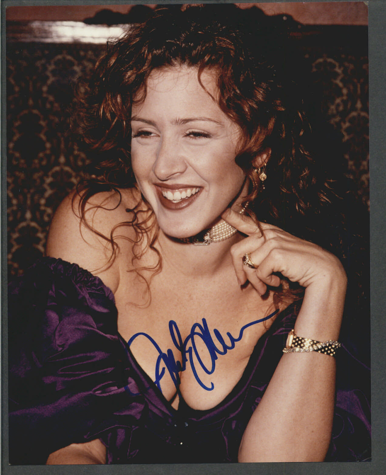 Joely Fisher - Signed Autograph Color 8x10 Photo Poster painting - The Mask - Ellen