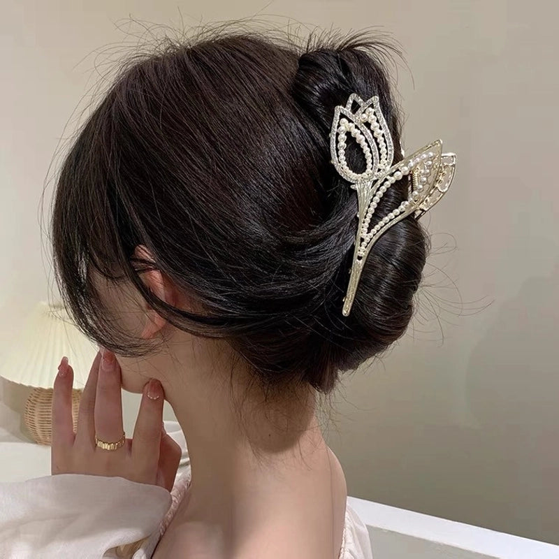 Women’s Luxurious Shiny Flower Tulip Metal Inlay Rhinestones Pearl Hair Claws