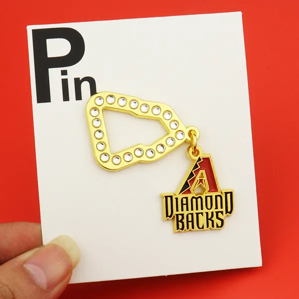 Foto del pin Baseball Hat Decoration 22