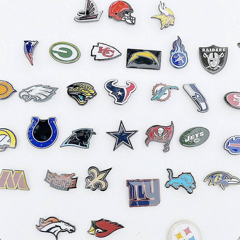 Rugby Enamel Pin Badge Brooch Rugby Player Metal Pin Wholesale