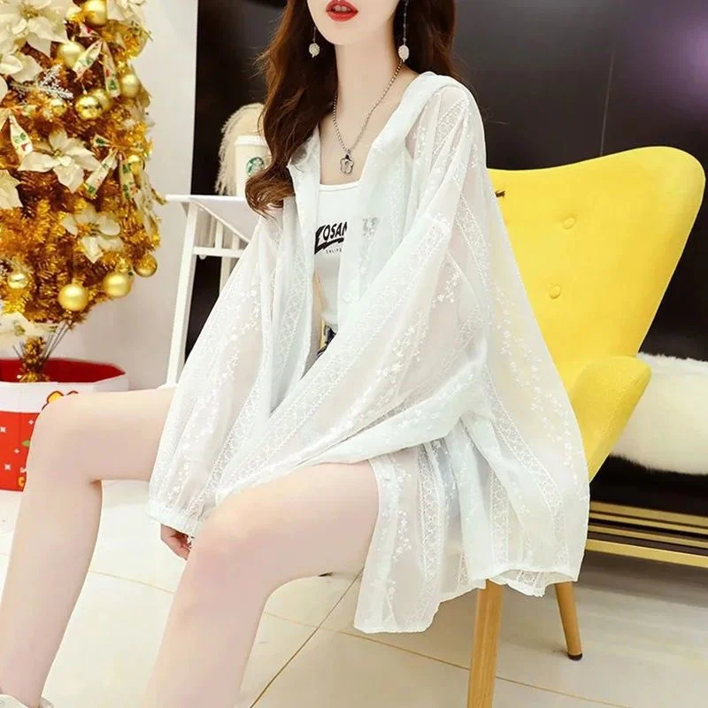 Uveng Uveng Ice Silk Sunscreen Coat Women's Lace Net Red 2025 New Thin Air Breathable Street Sunscreen Clothing