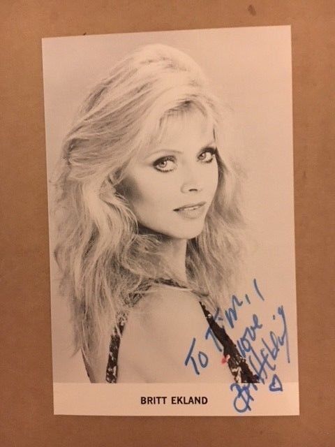 Britt Ekland Signed Lovely 3 1/2 x 5 1/2 Vintage Photo Poster painting Auction COA