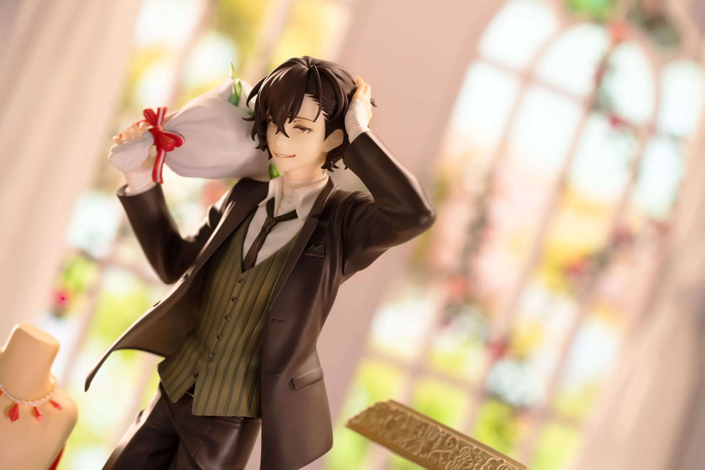 1/8 Scale Suit Ver. Osamu Dazai - Bungo Stray Dogs: Tales of the