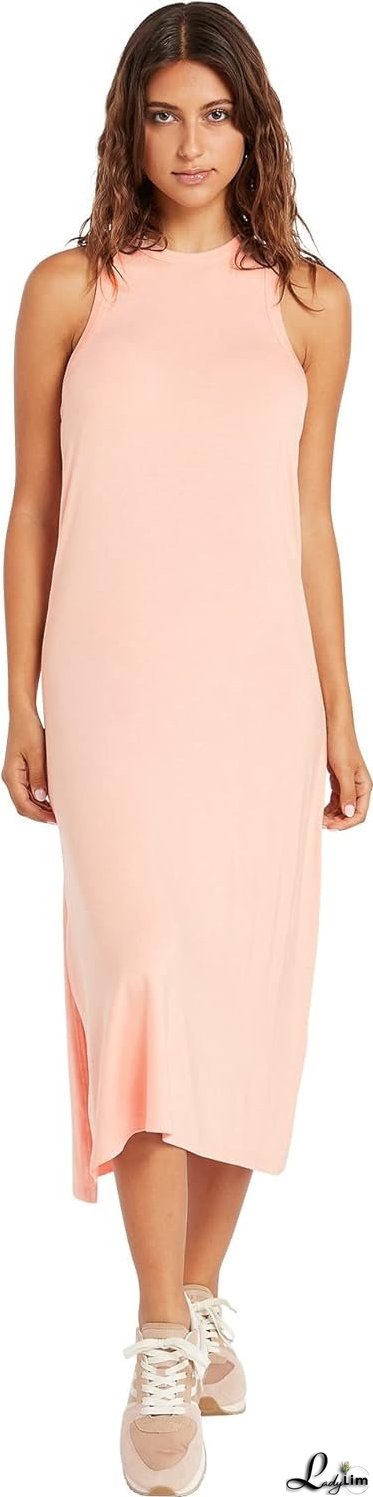 Modern and Comfortable winter Dress