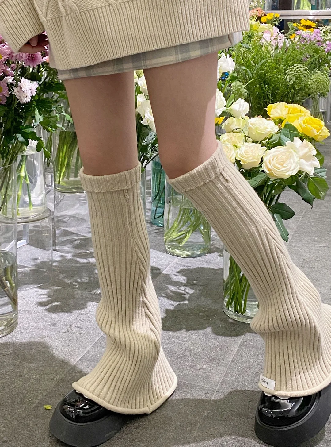 VINTAGE FLARED KNIT STRIPED LEG WARMERS