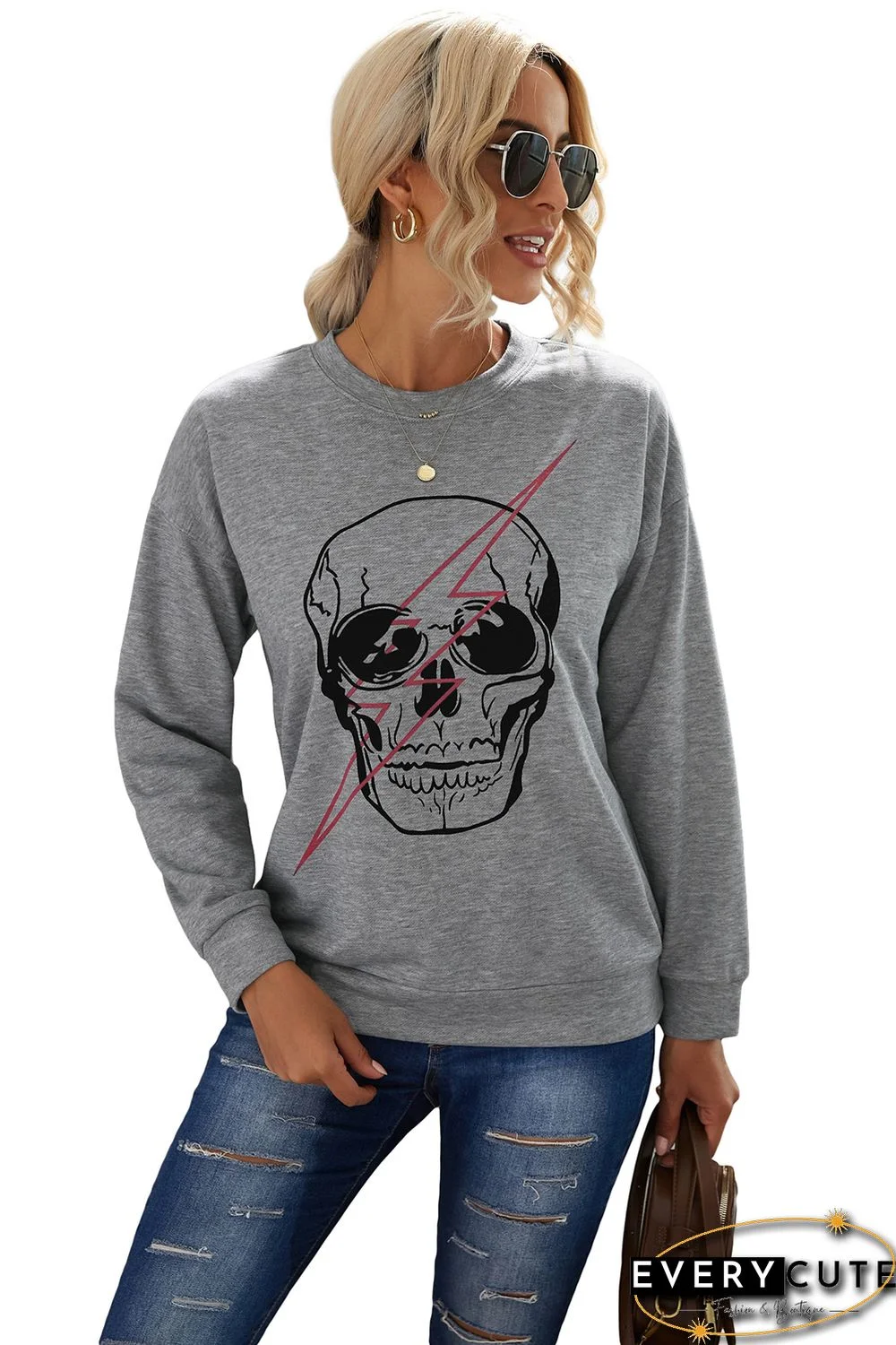 Gray Skull Graphic Sweatshirt