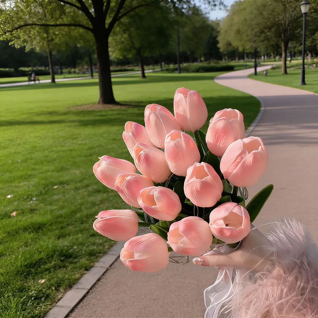 15Pcs Radiant Romantic Tulip Light LED Adjustable Tulip Night Light Warm Light Luminous Bouquet Ornament Gift for Anniversary/Wedding/Birthday