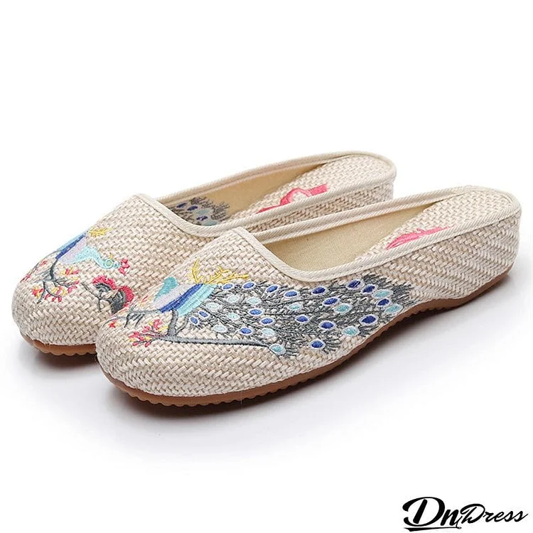 Comfy Embroidered Round Toe Linen Slippers