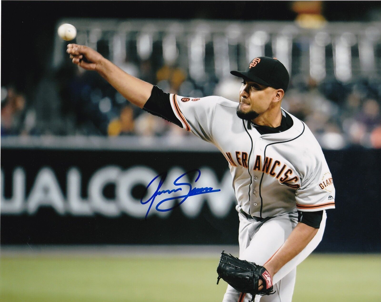 ALBERT SUAREZ SAN FRANCISCO GIANTS ACTION SIGNED 8x10