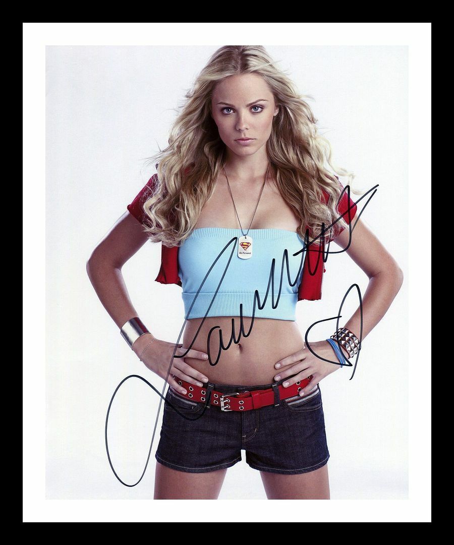 Laura Vandervoort Autographed Signed & Framed Photo Poster painting