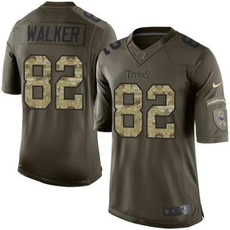 Titans #82 Delanie Walker Green Men's Stitched NFL Limited Salute to Service Jersey