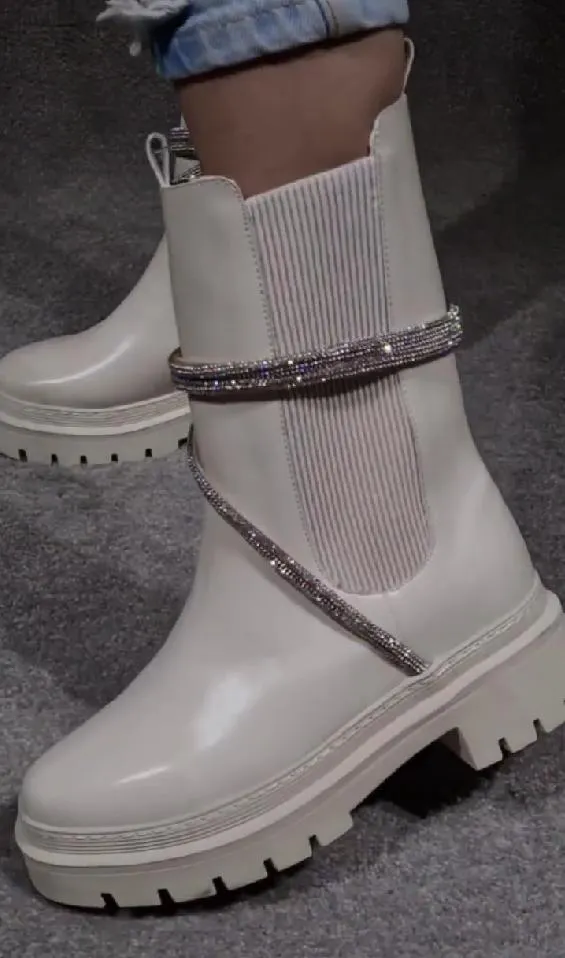 Diamond Chain Boots