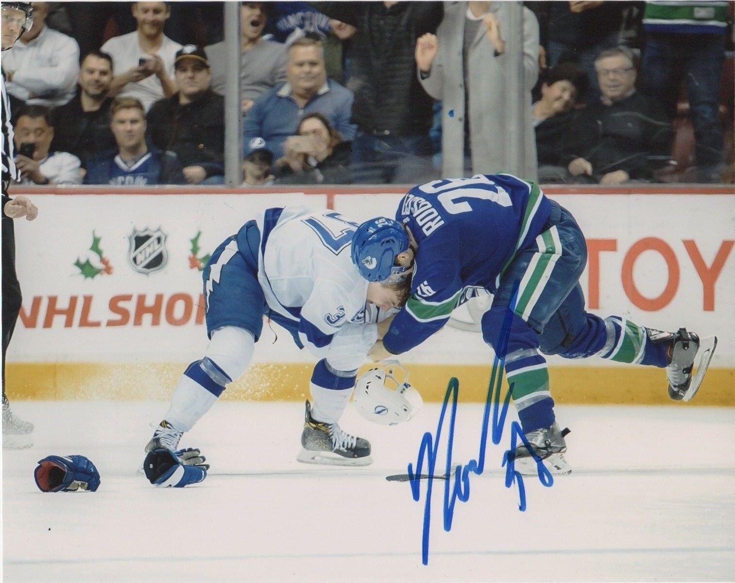 Tampa Bay Lightning Yanni Gourde Signed Autographed 8x10 Photo Poster painting COA #8