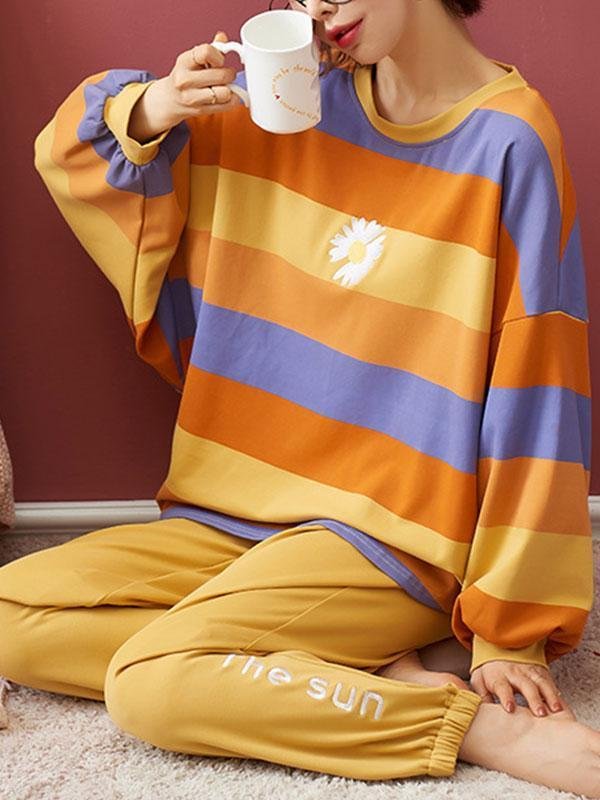 Cute 2 Pieces Striped Pajamas Suit