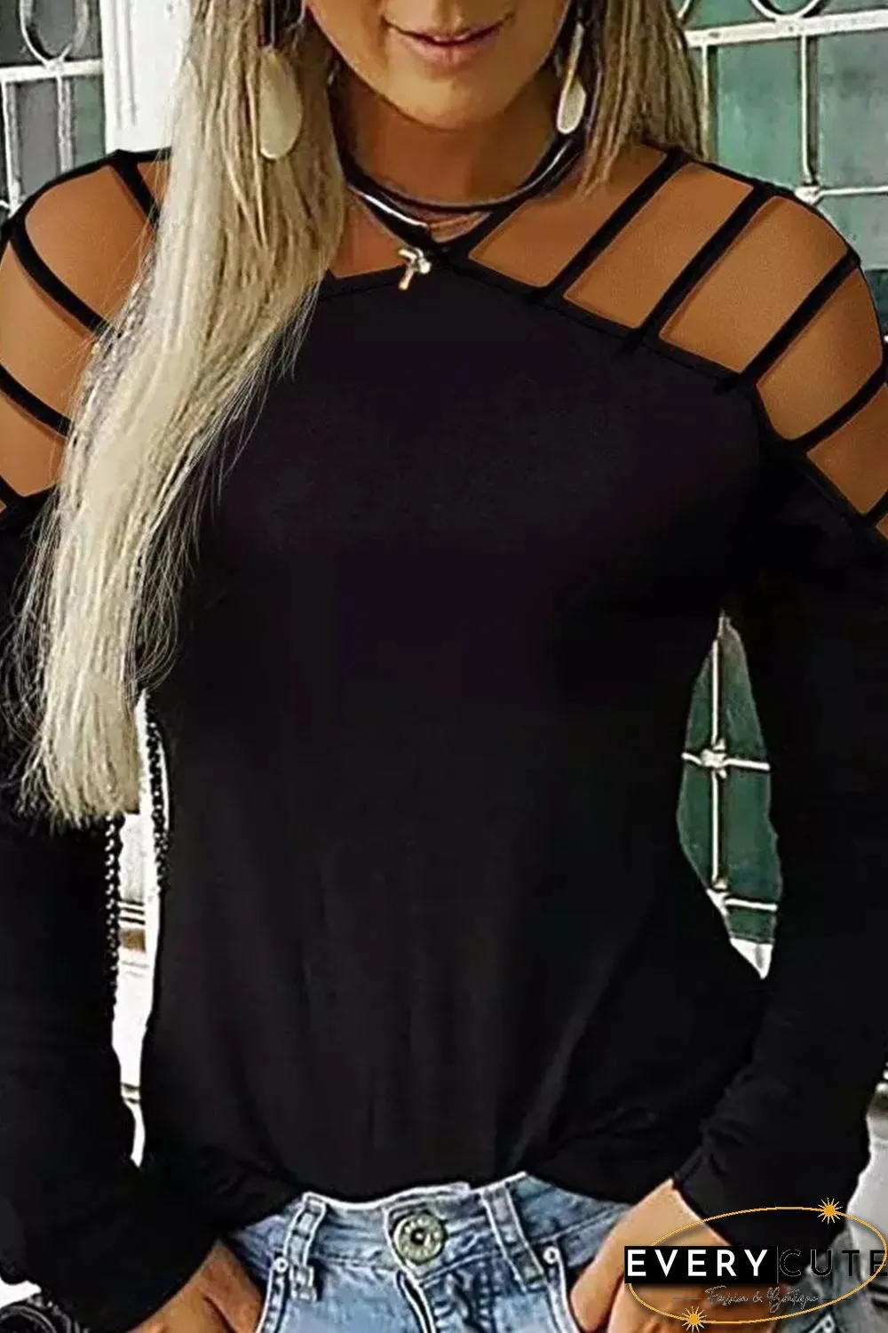 Hollow-out Slim-fit Long Sleeve Top