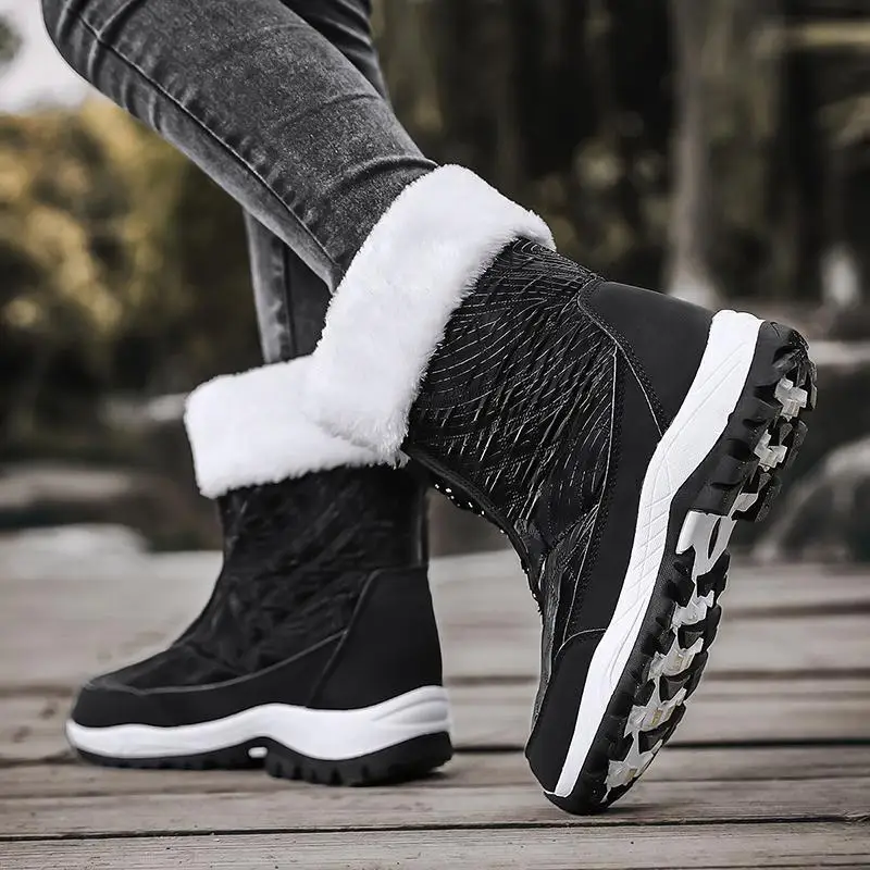 Name Brand Women's Fleece-lined Warm Cotton Boots Sports Shoes Summer Flat Shoes Rubber Upper Material Sports Shoes