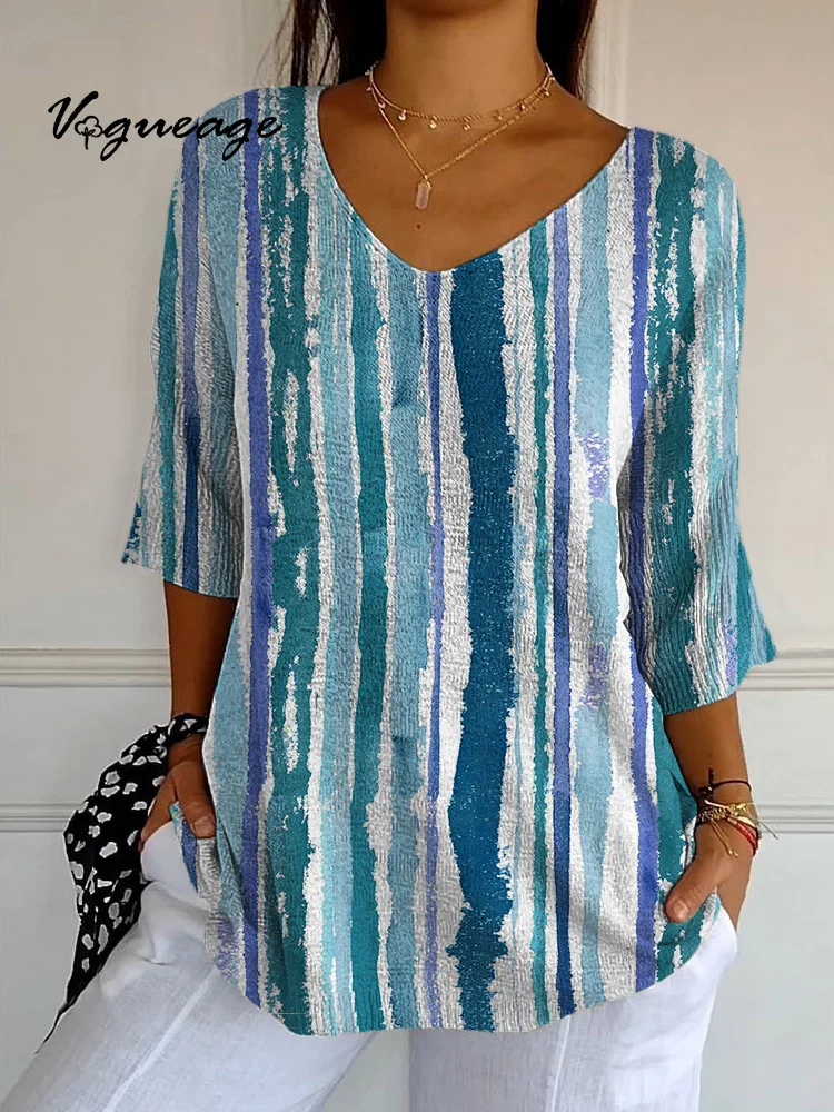 Fashionable And Simple Blue Vertical Striped Printed Knitted Sweater