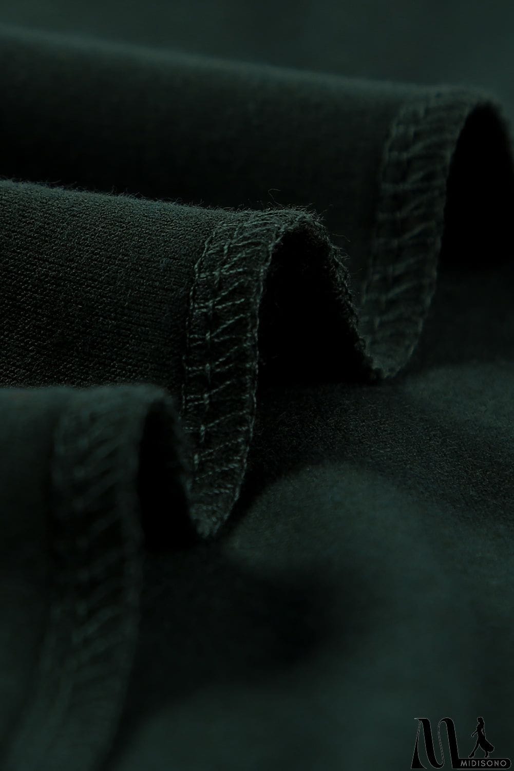 MidiSono - Solid Color V Neck Bodycon T-shirt