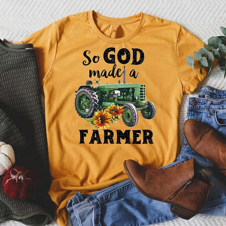 So God Made a Farmer Round Neck T-shirt-0018760