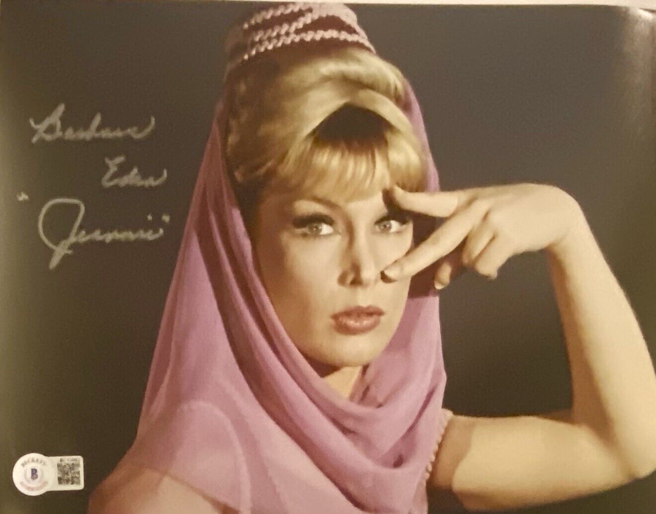 Barbara Eden Signed Autographed 8x10 Photo Poster painting I dream of Jeannie Beckett ?