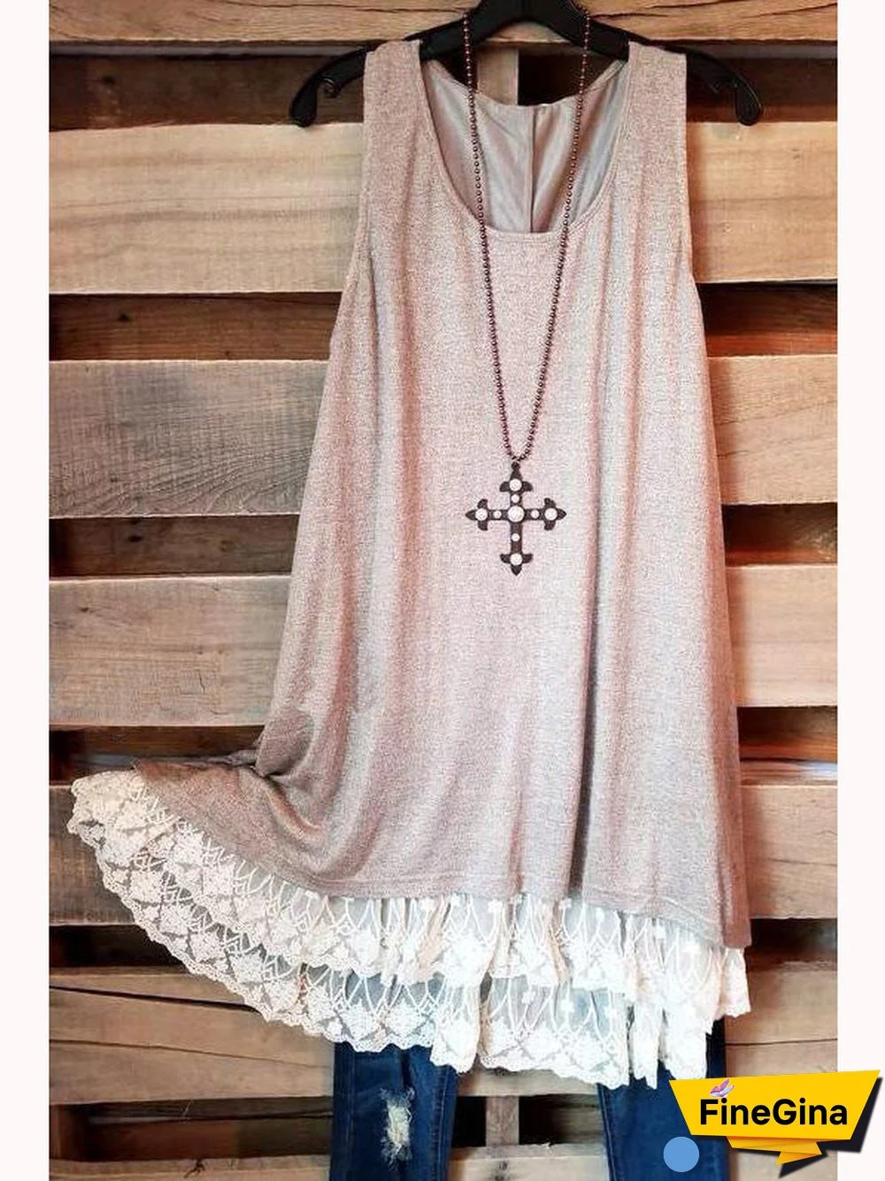 Women Scoop Neck Sleeveless Solid Color Top