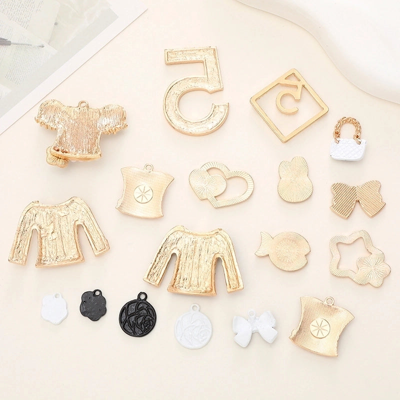 1 Piece 17 * 20mm 30*20mm 30*45mm Alloy Rhinestones Pearl Bag Flower Bow Knot Polished Pendant