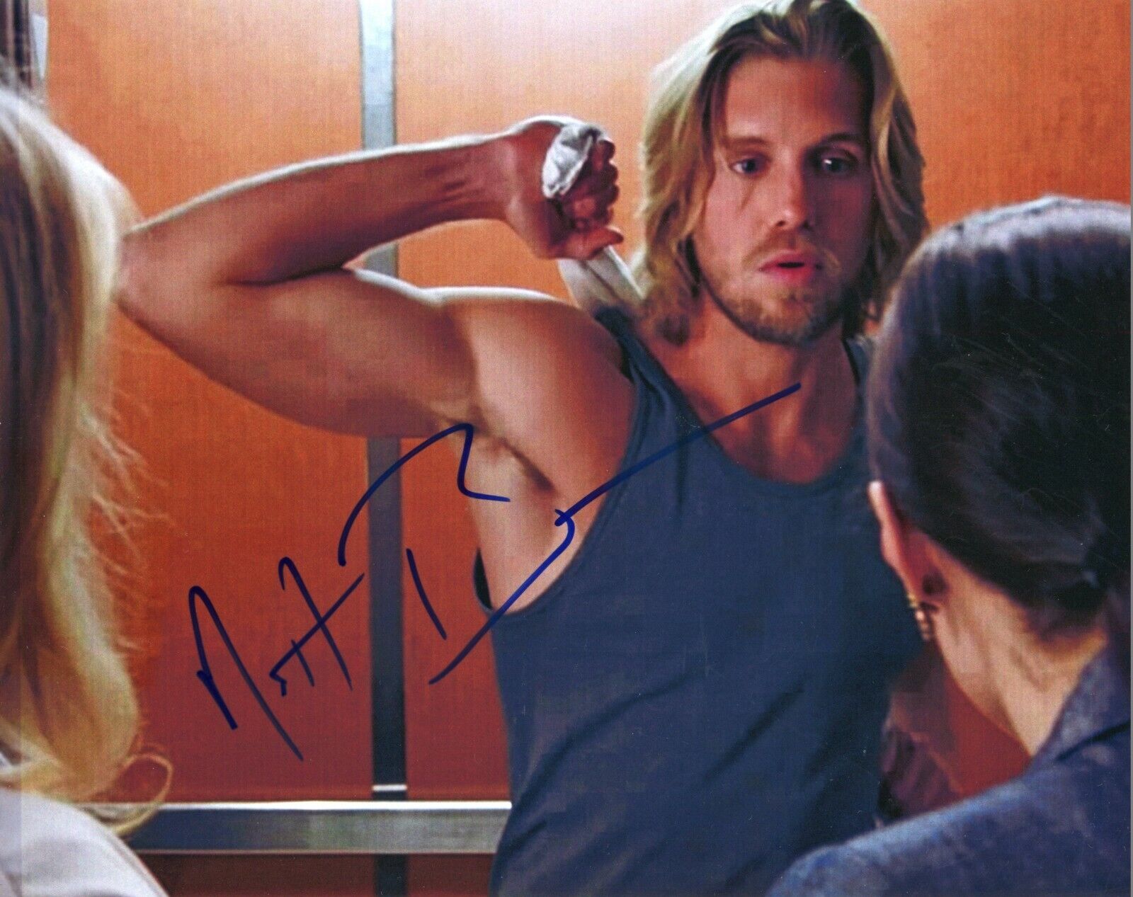 ~~ MATT BARR Authentic Hand-Signed Blood and Treasure