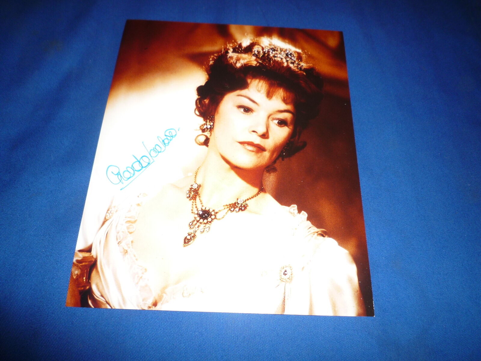 GLENDA JACKSON signed autograph 8x10 ( 20x25 cm ) In Person WOMEN IN LOVE