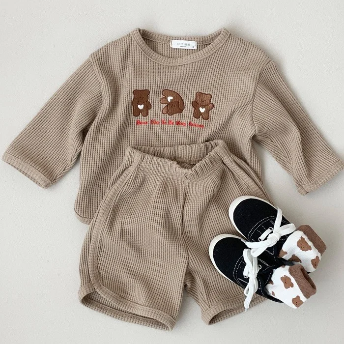 2pcs Baby Toddler Boy/Girl Three Bear Long Sleeve T-shirt and Shorts Set