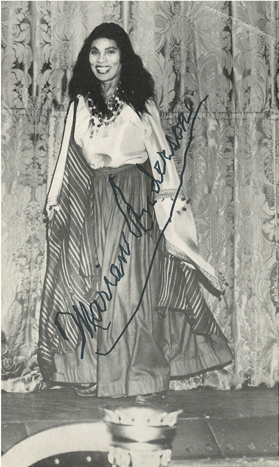 MARIAN ANDERSON CONTRALTO OPERA STAR RARE SIGNED Photo Poster painting