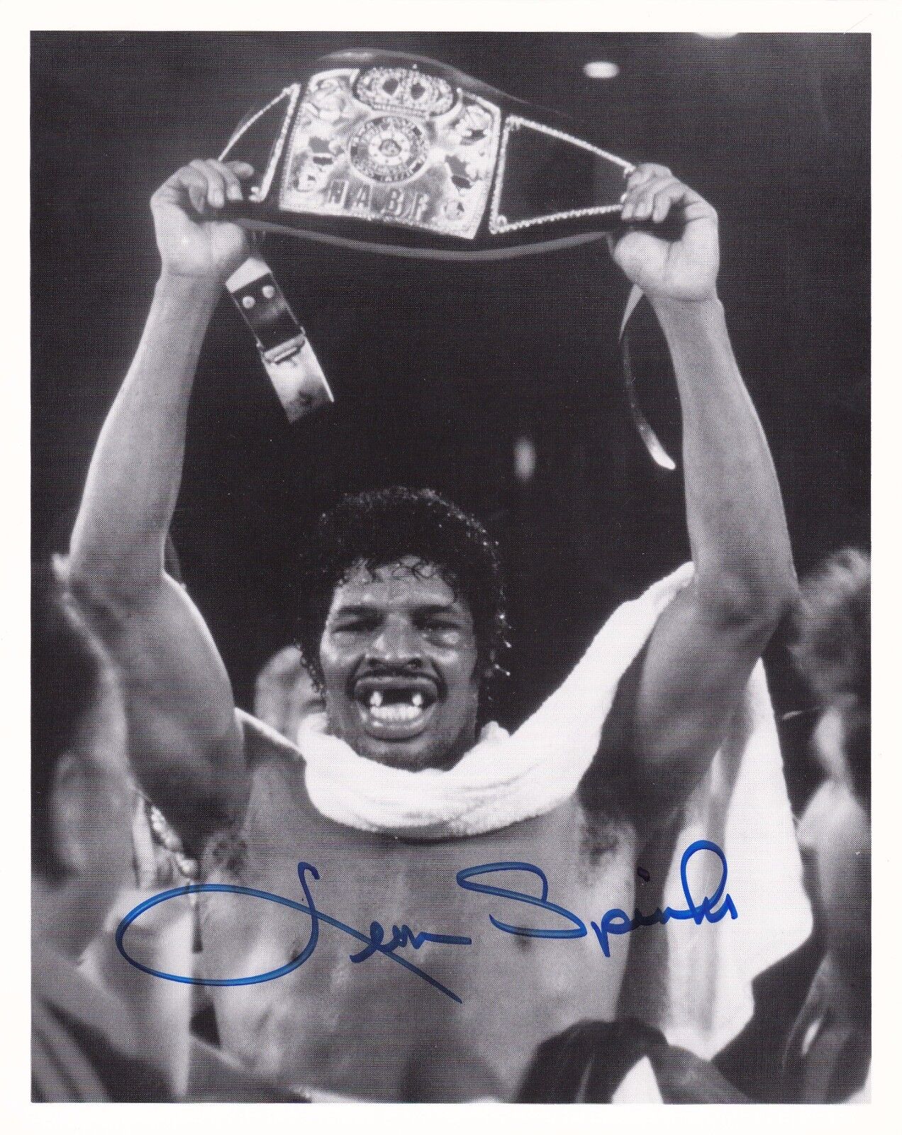 Leon Spinks Autographed 8 x 10