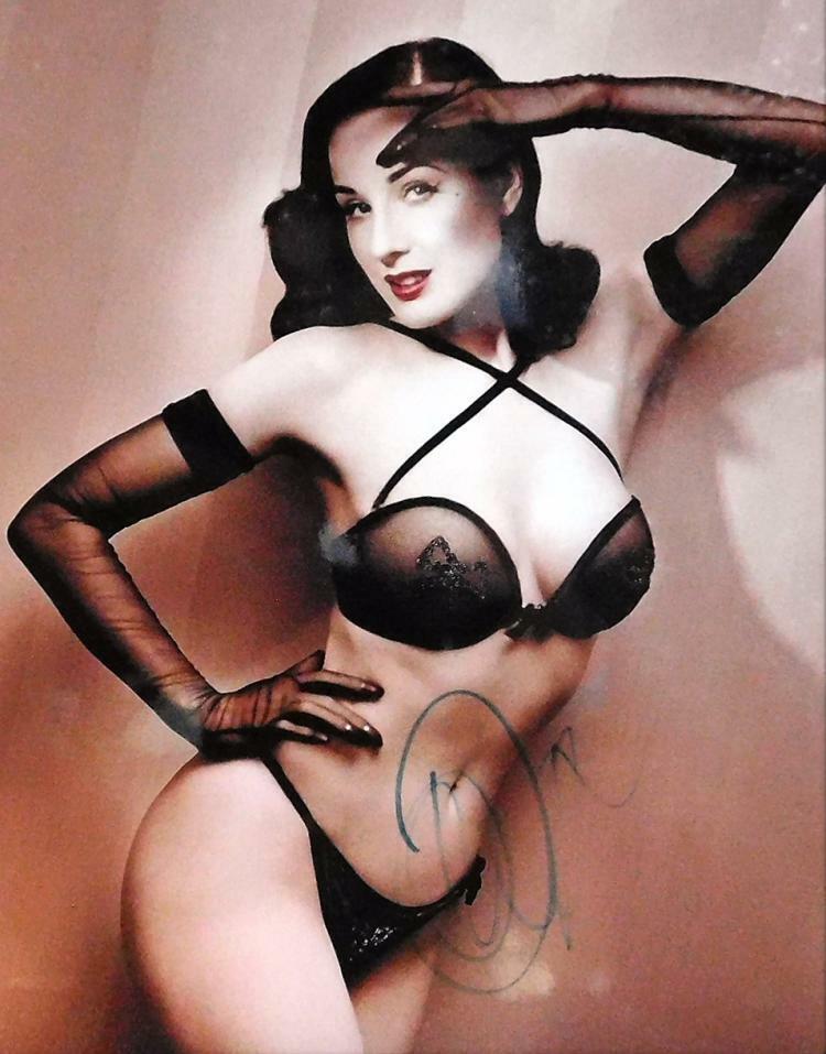 DITA VON TEESE Signed Photo Poster paintinggraph - Gorgeous Burlesque Model - Preprint