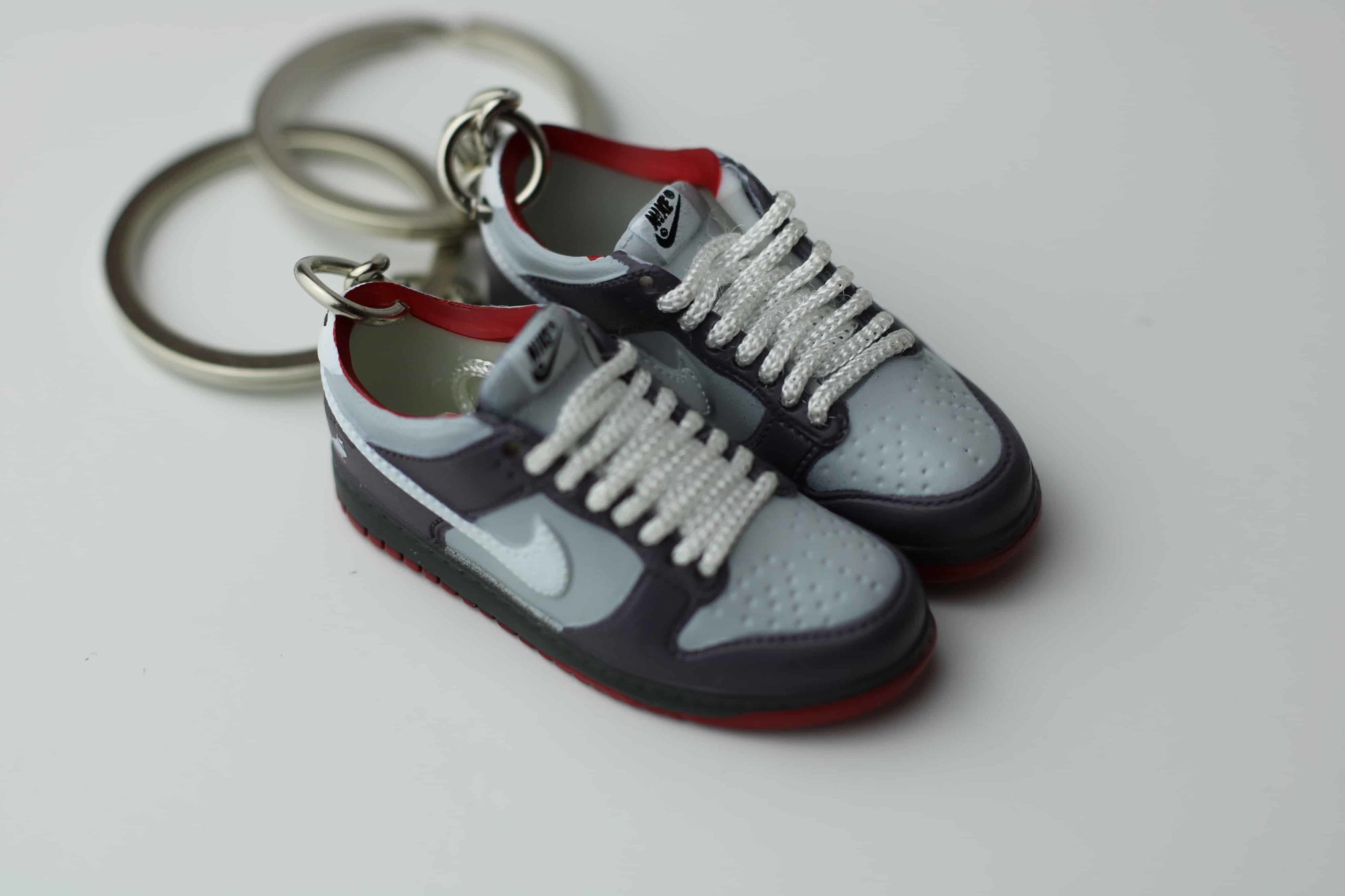 sb staple nyc pigeon