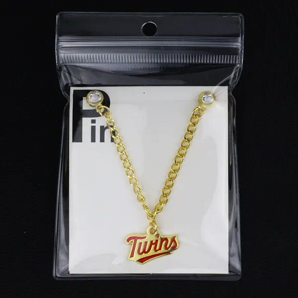 Foto del pin Baseball Hat Pendant 14