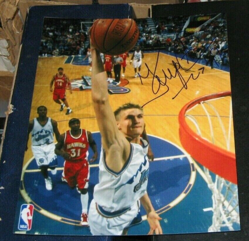 Andrei Kirilenko Utah Jazz SIGNED AUTOGRAPHED ROOKIE 8x10 Photo Poster painting COA Basketball