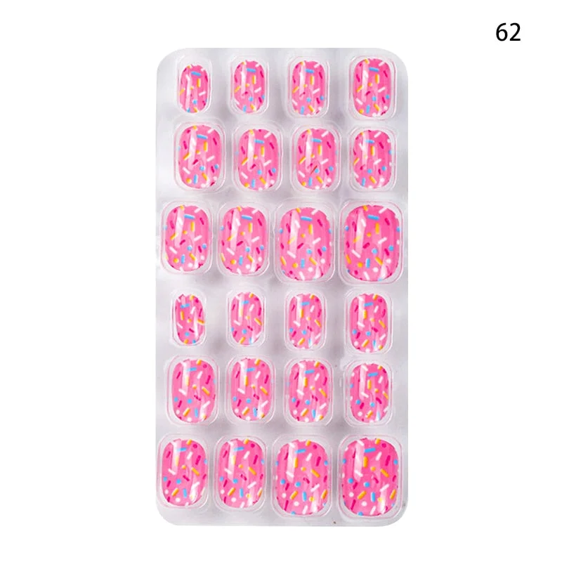Children Adult 24 Fake Nails Christmas Cartoon Pattern Boxed Children Simple Wear-resistant Finished Full Covering Nail Sticker