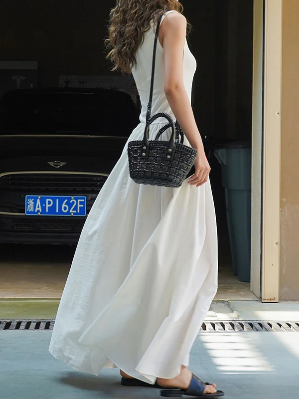 Split-Joint Solid Color Pleated Sleeveless Loose Round-Neck Maxi Dresses