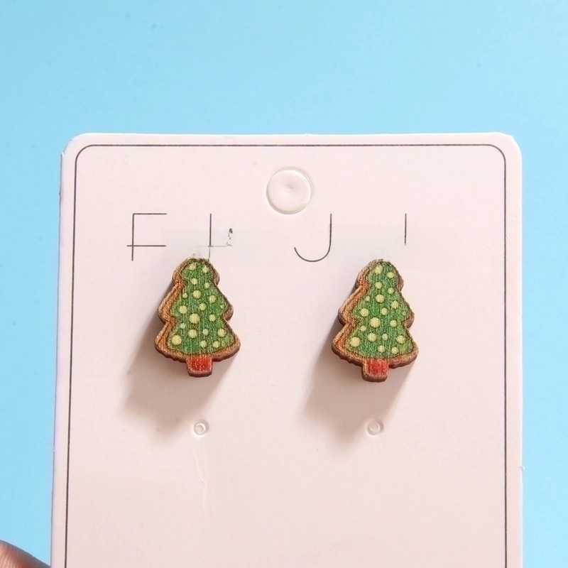 1 Set Cute Minimalist Christmas Tree Santa Claus Sock Printing Wood Ear Studs