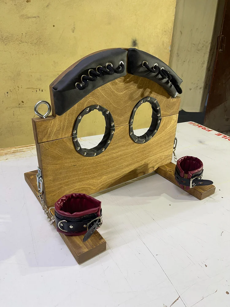 pornhint Pornhint BDSM Foot Fetish Fixation: Handcrafted Leg Shackles Bondage Furniture leather body harnesses for women