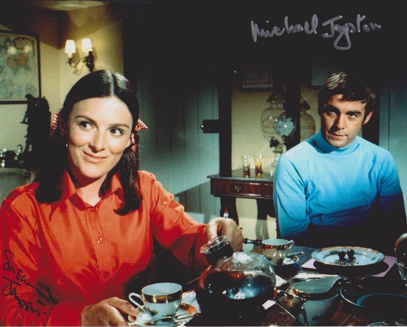 Michael Jayston & Susan Jameson Signed 8x10 Photo Poster painting - Gerry Anderson's UFO - G961