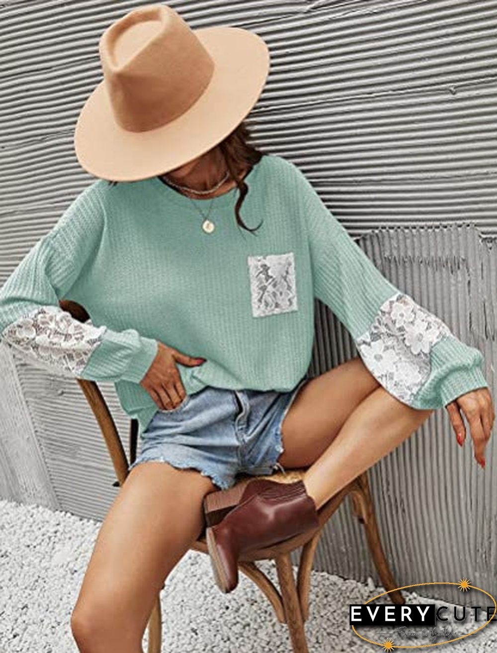 Casual Lace Pocket Round Neck Sweatshirt