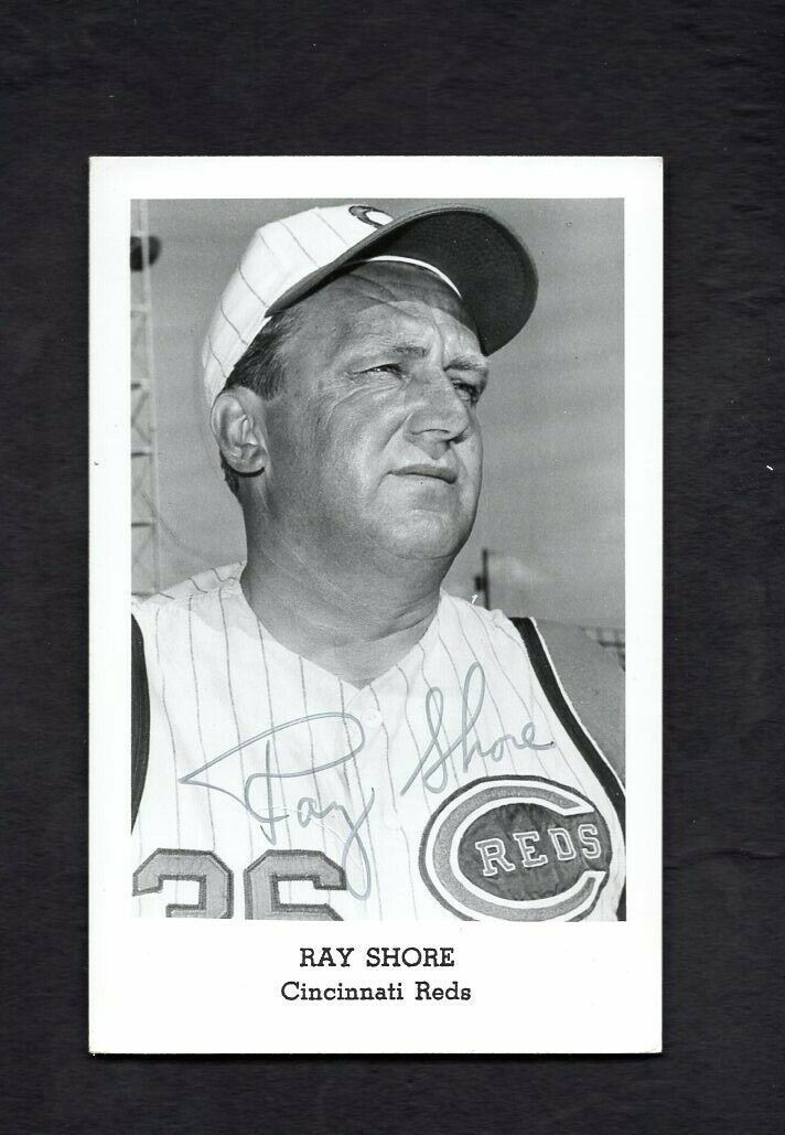 Ray Shore Signed Autographed vintage Cincinnati Reds Post Card Photo Poster painting